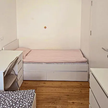 Apartman Awesome In With Wifi *